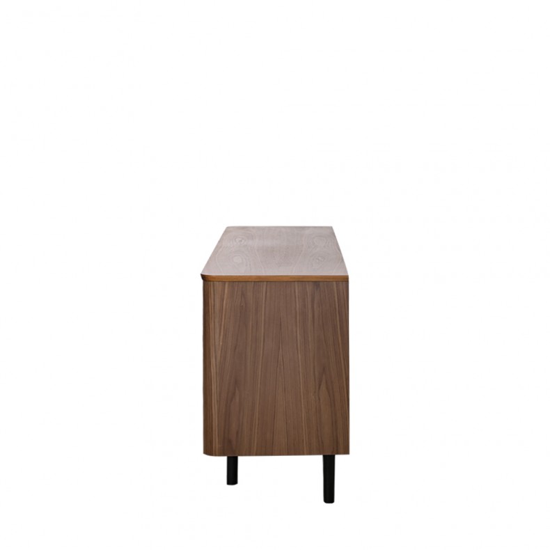 LN HOME: CINDI CREDENZA