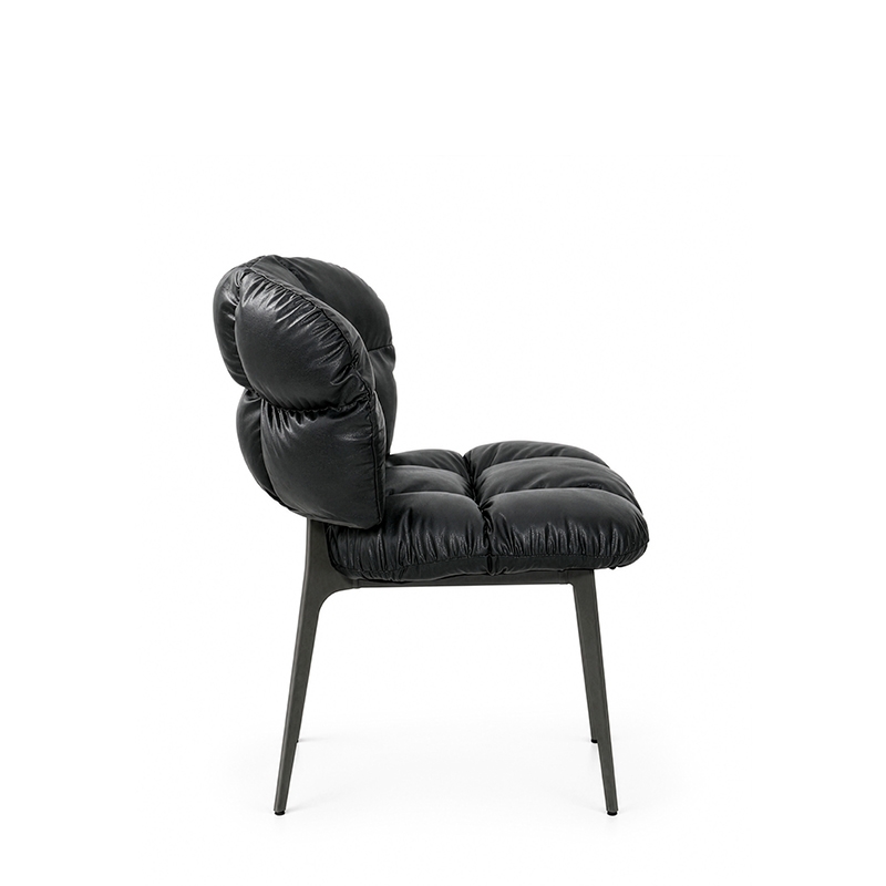 PLUSH DINING CHAIR