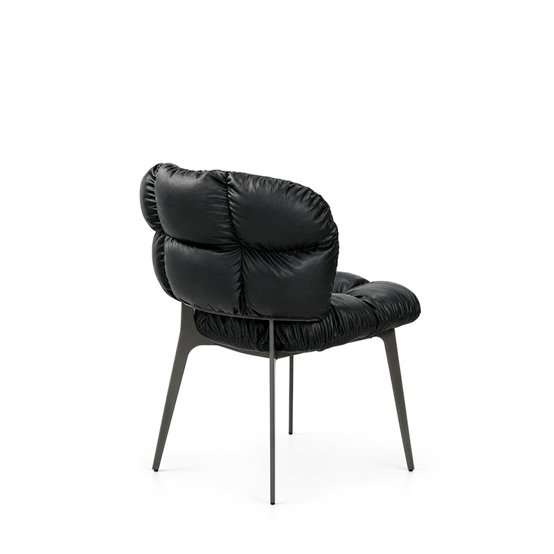 PLUSH DINING CHAIR