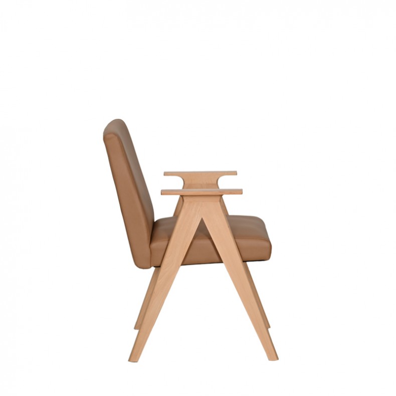 POLLY ARMCHAIR