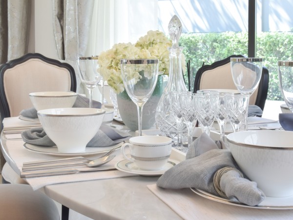 5 Tips for Styling Your Dining Table for Every Occasion